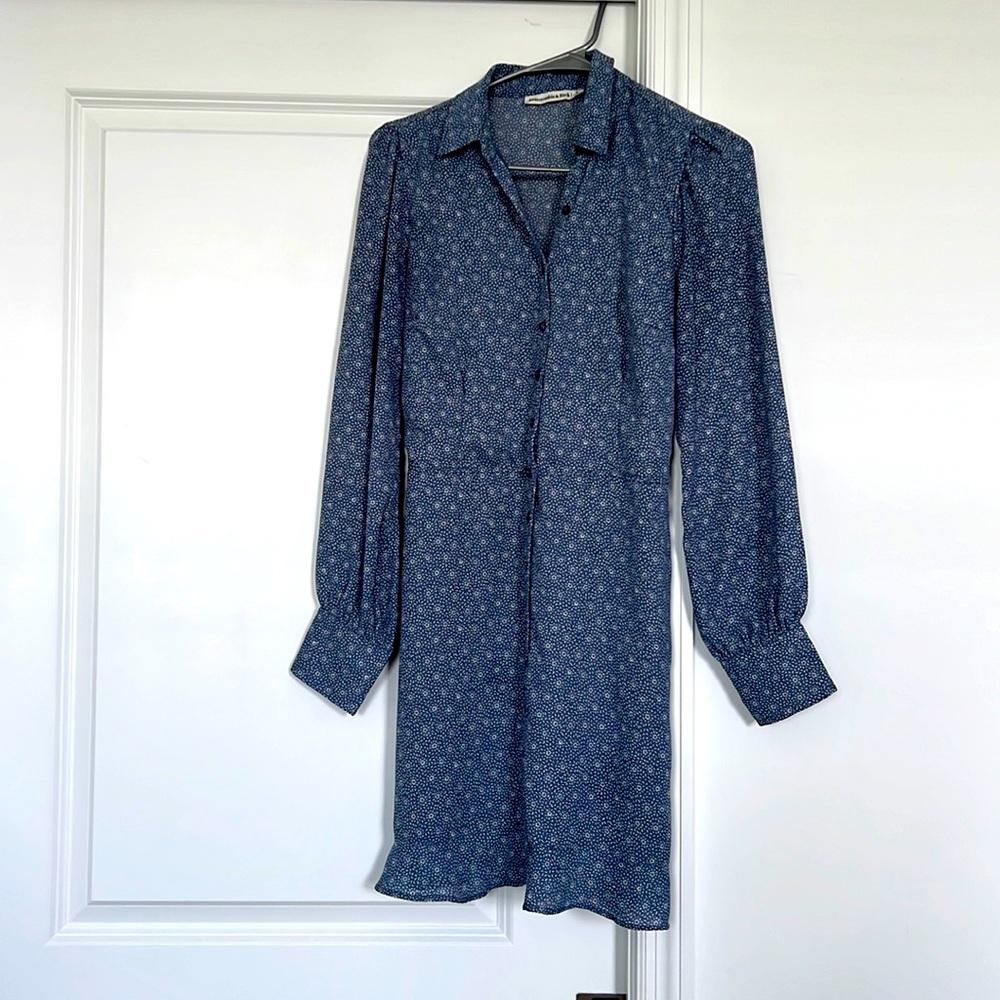Abercrombie & Fitch Blue Floral Dress in Small